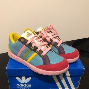 Adidas Sneakers
